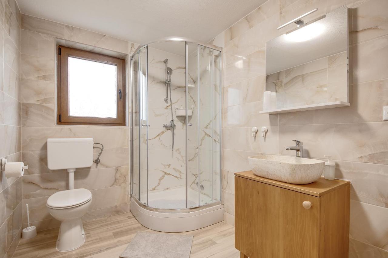 Apartment Stone And Wood Cetingrad ภายนอก รูปภาพ