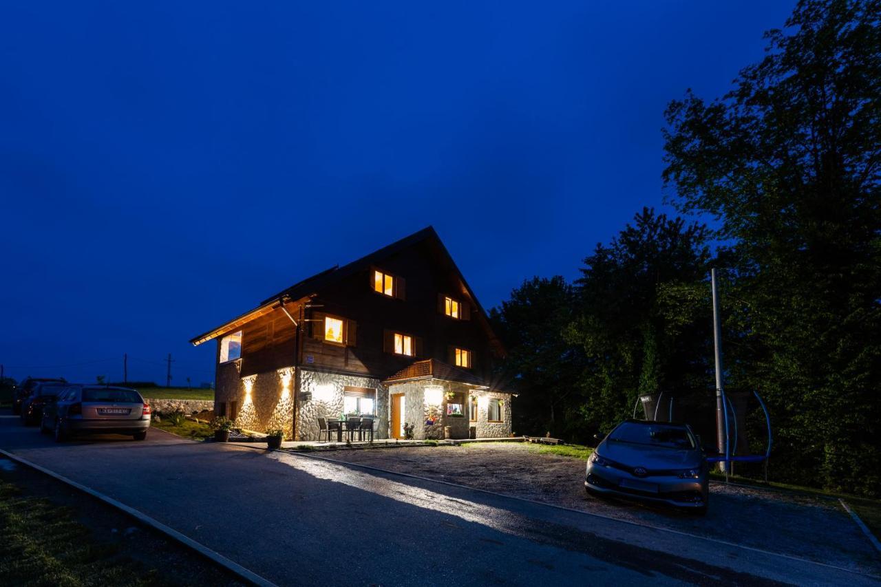 Apartment Stone And Wood Cetingrad ภายนอก รูปภาพ